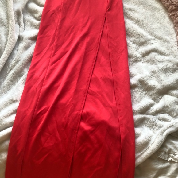 Side split prom dress - Picture 2 of 3